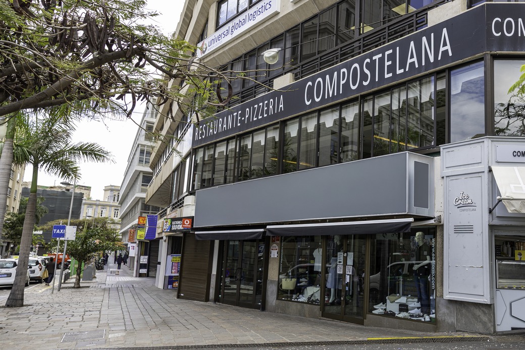 La compostelana Santa Cruz